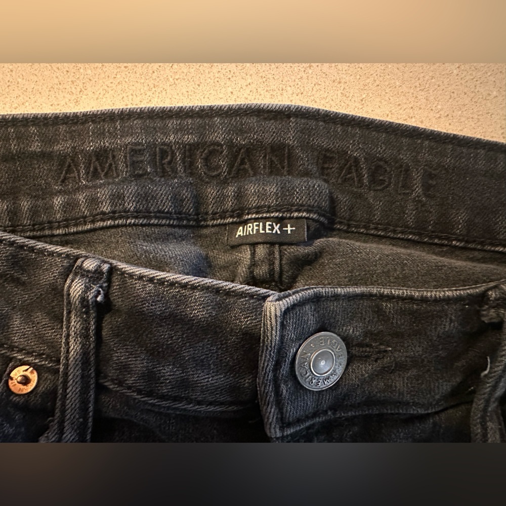 Men’s American Eagle Jeans - Picture 2 of 5